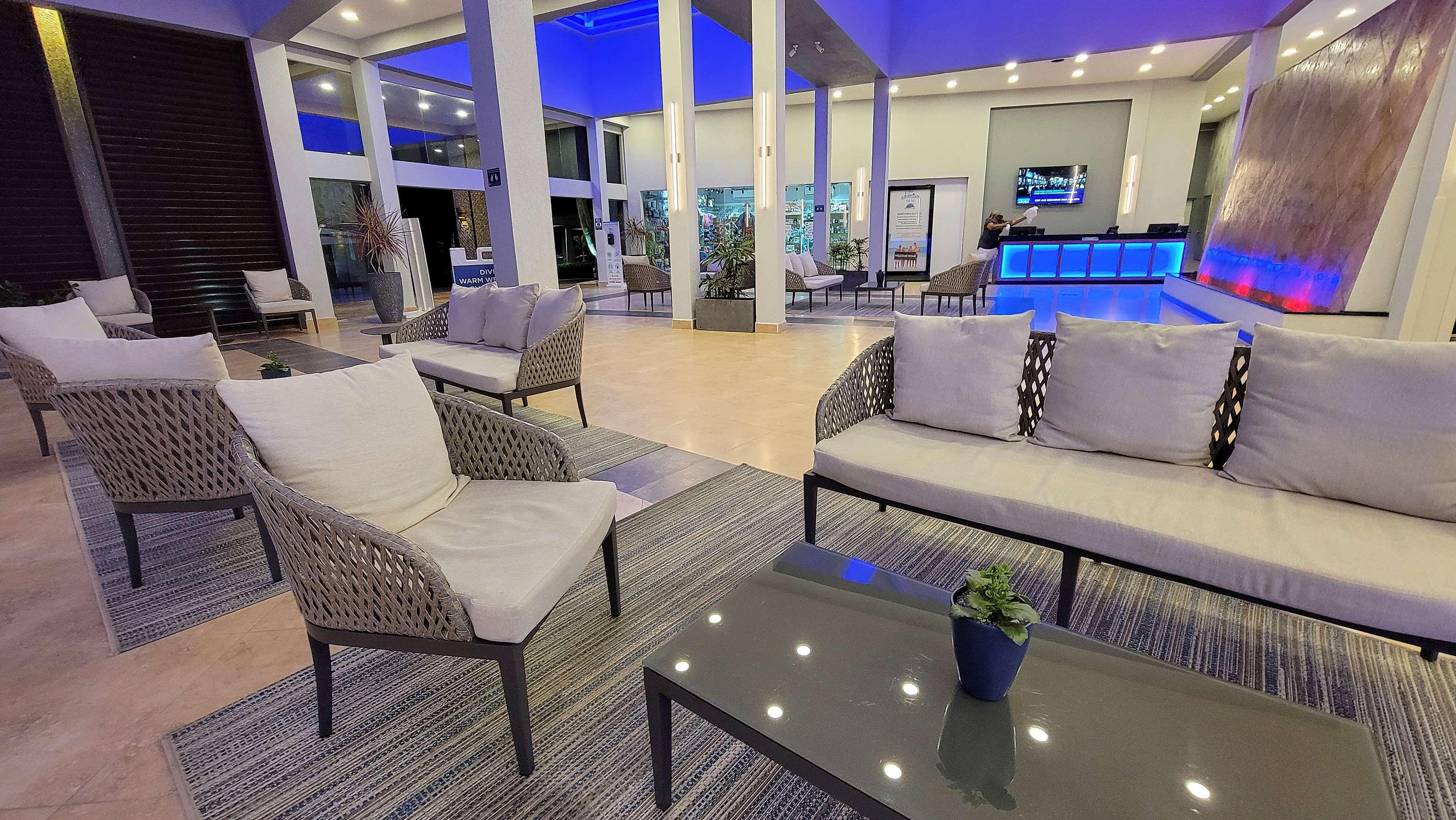Divi Aruba Phoenix Beach Resort Palm Beach Exterior photo